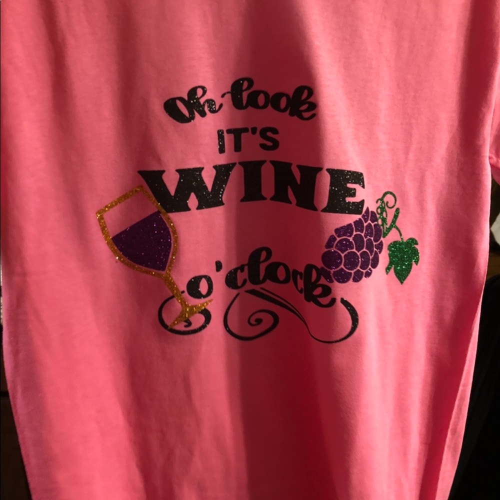 It's wine o'clock custom shirt